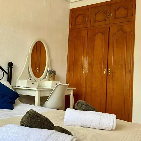 La Siesta Retreat Торрев'єха